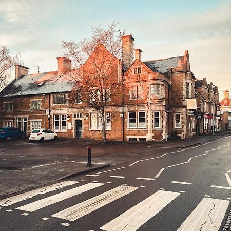 The Red Lion Inn Rothwell (Northamptonshire) Exterior foto